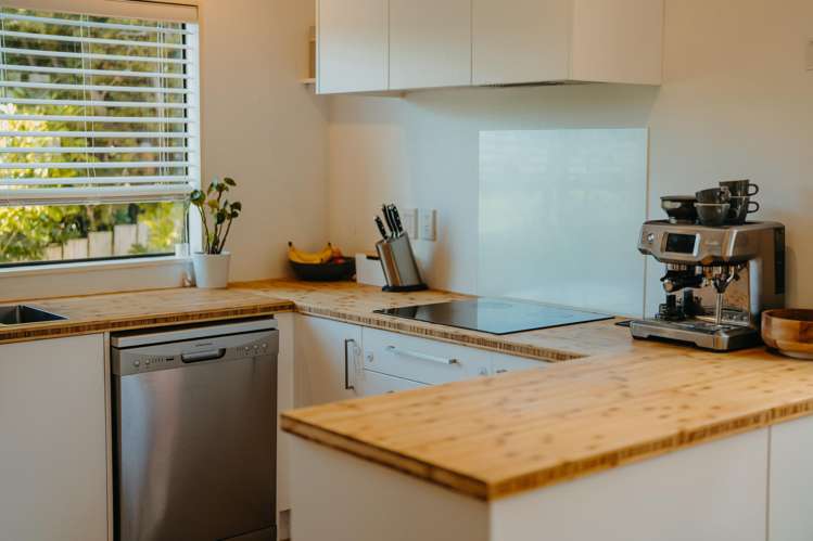 3/25 Abraham Place St Johns_3