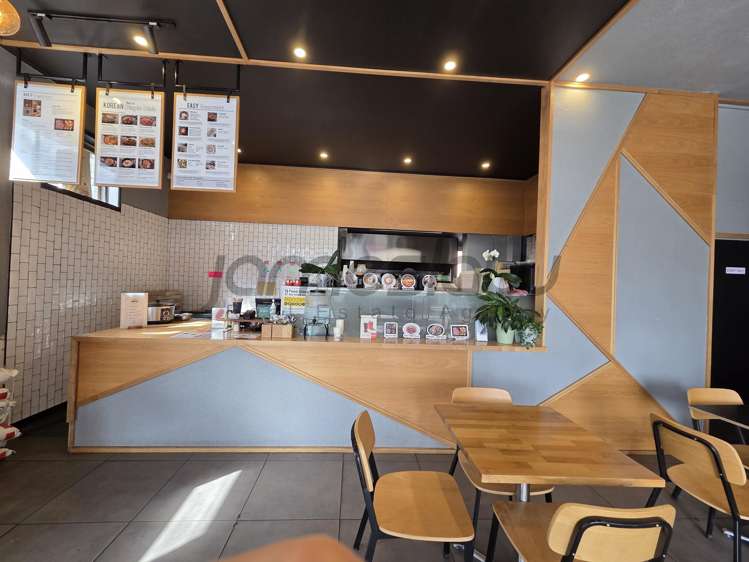 Ground Floor Retail/484 Lake Road Takapuna_1