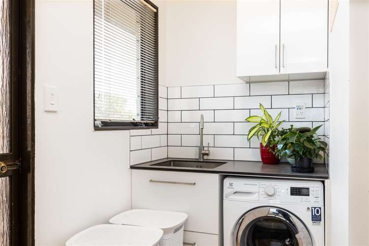 8 Rothwell Place Springlands_6