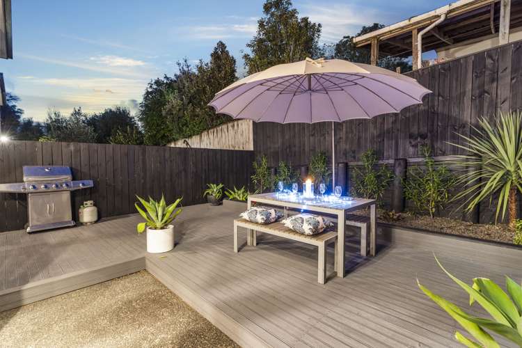 43 Barnea Circle Glen Eden_18