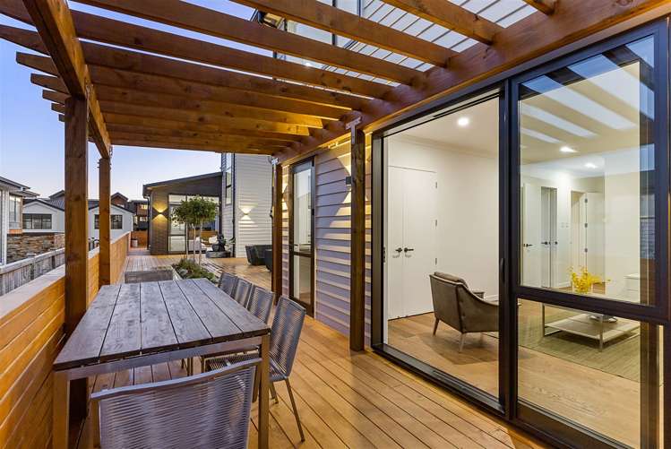 3 Luff Place Long Bay_31