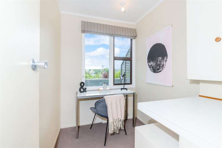 1/26 Otakau Road Milford_10