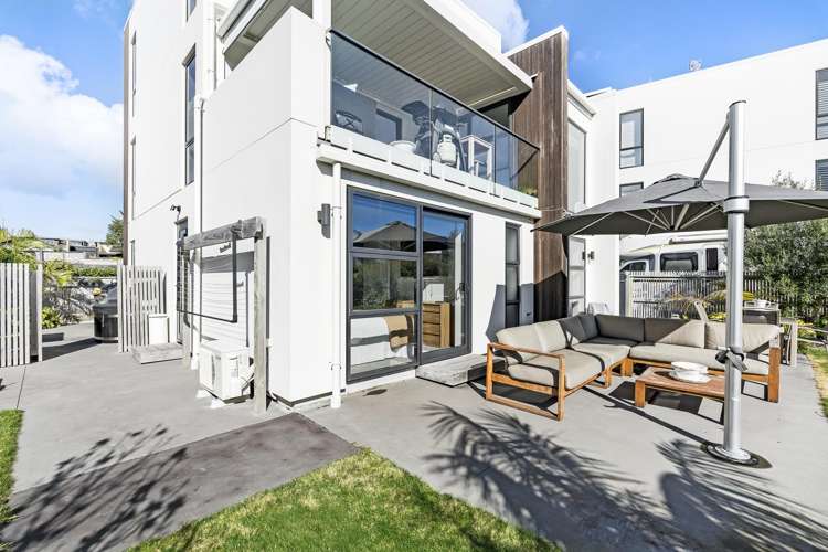 5/11A Baring Terrace Strandon_20