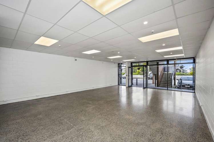 3/28 The Avenue Albany_5