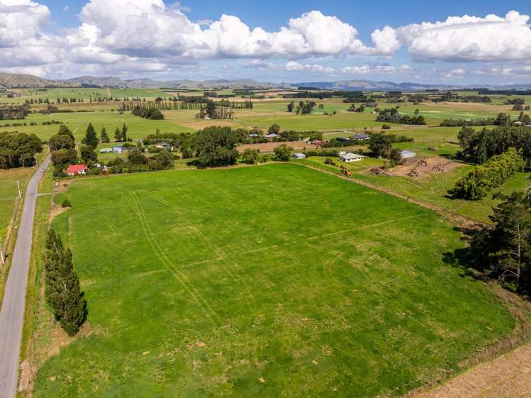 2 Kaitara Park Lane Morison Bush_5