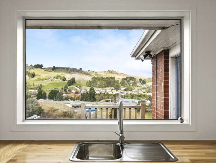 44 Waldron Crescent Green Island_6