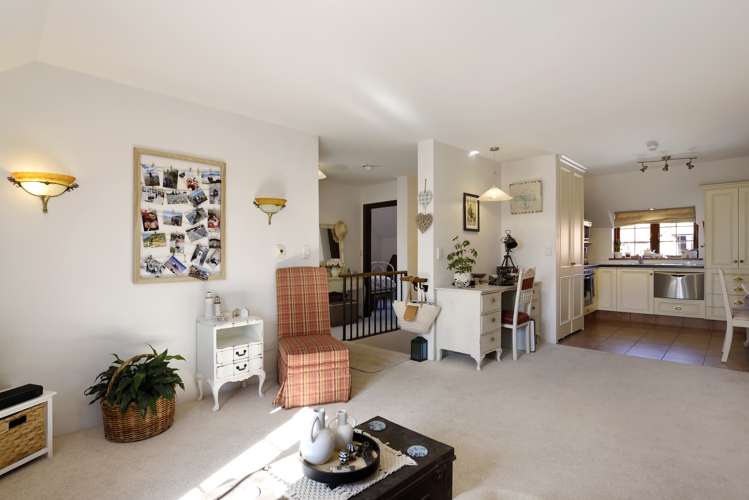 9/7 Quiet Woman Way Monaco_7