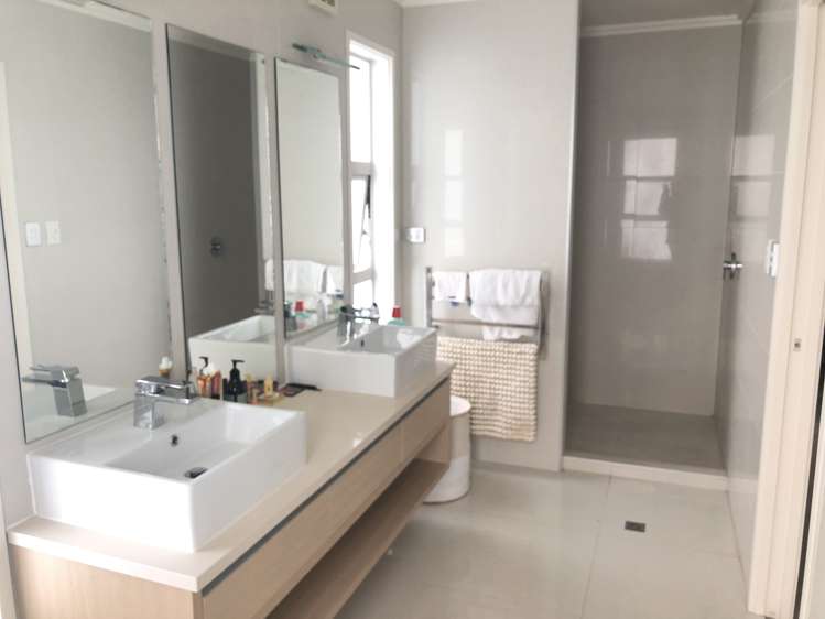 2 Fantail Crescent Maraetai_7