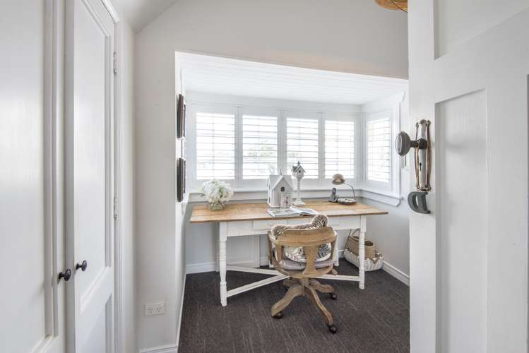 10 Queens Parade Devonport_25