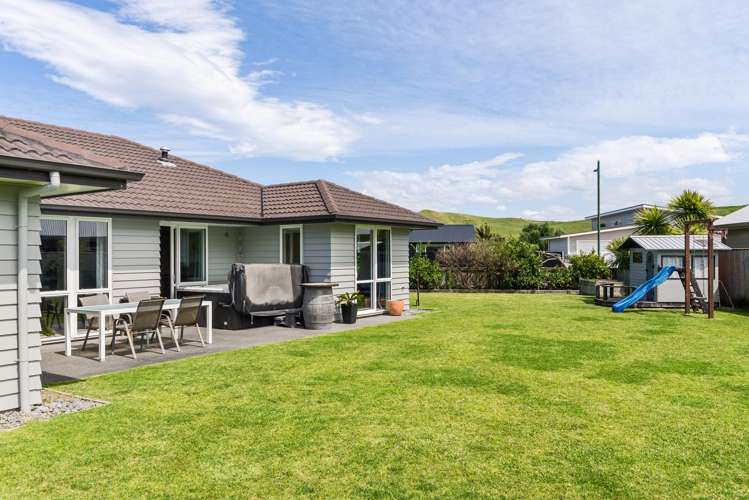 33 Hamilton Drive Wainui_1