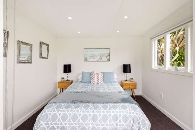 16 Cathedral Road Gore Bay_17