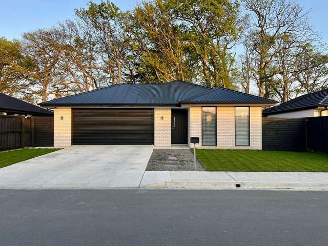 Ravenswood with a view