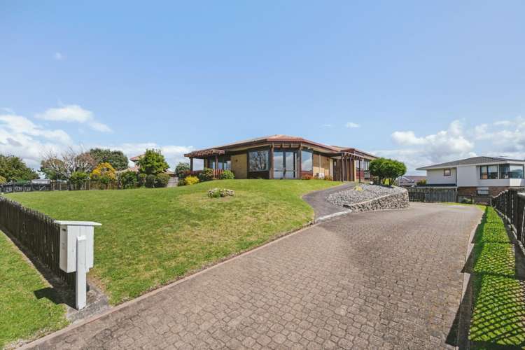 32 Hillcrest Road Otumoetai_13
