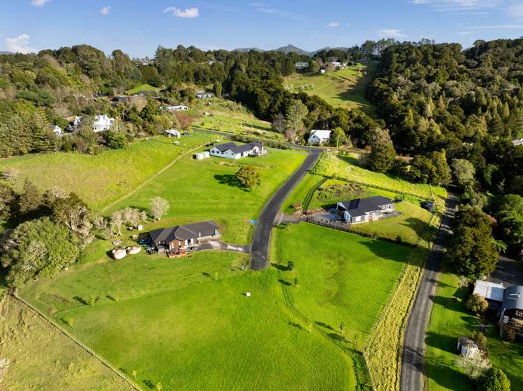 18 Mangakino Lane Kauri_10