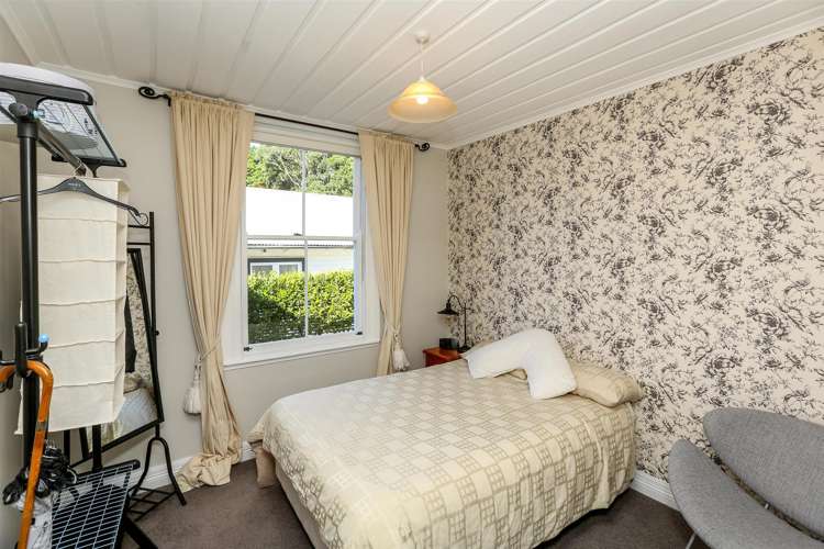 18 Bracken Street New Plymouth Central_10