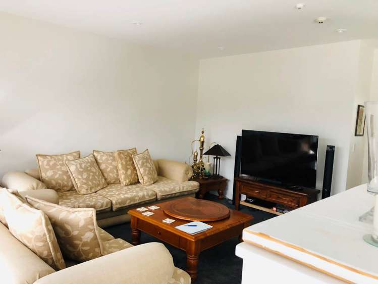 21/45 Karepiro Drive Stanmore Bay_4