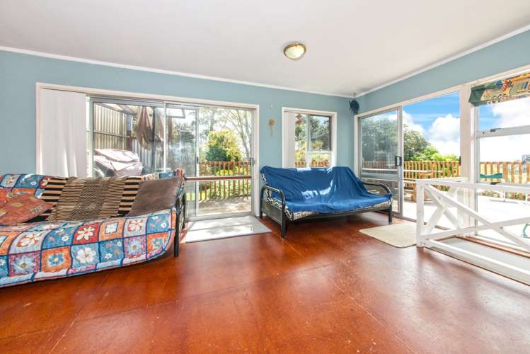 151 Howard Road Orere Point_9