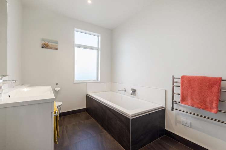 15 Sunview Street Silverdale_13