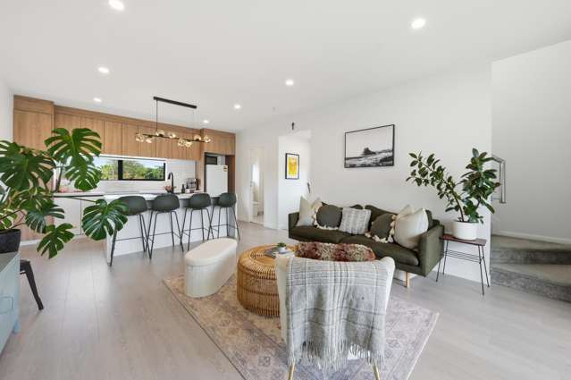 Freehold Quality Family Home in prime location