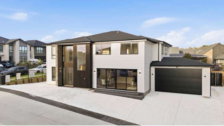 2A Matatahi Road Flat Bush_27