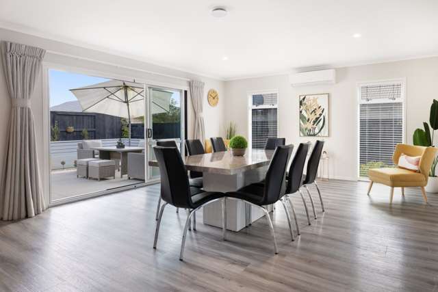 93 Puhirake Crescent Pyes Pa_1