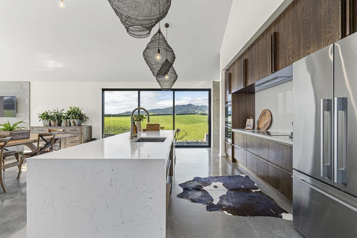 438a Lower Pitone Road_3