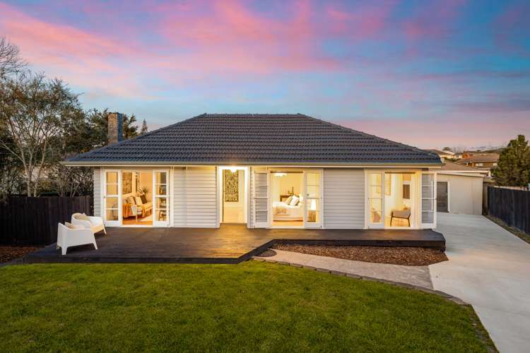 9 Glenford Lane Te Atatu Peninsula_12