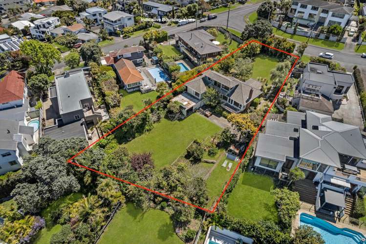 1 Vaughan Crescent Murrays Bay_5