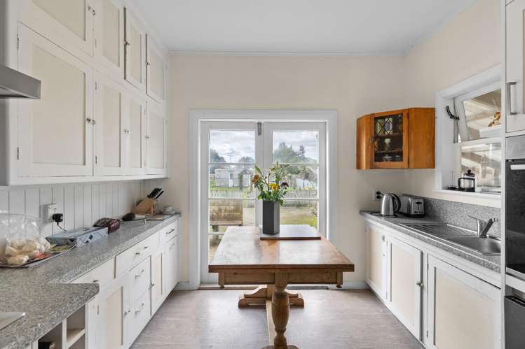 17 Robert Street Marton_1