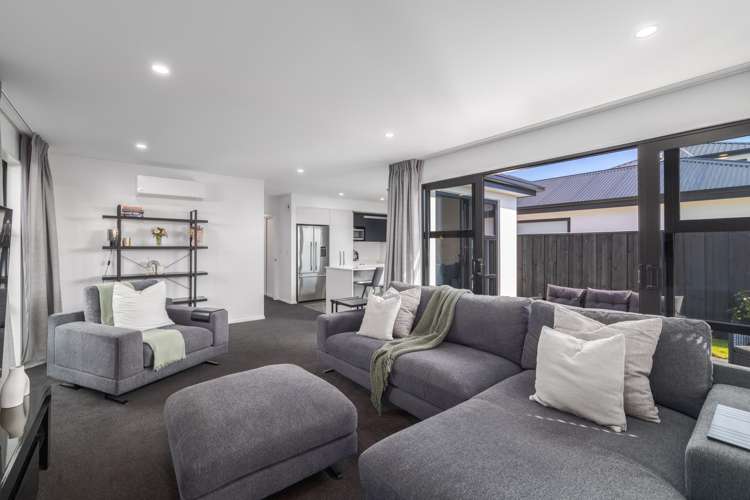 5 Chrysolite Place Belfast_7