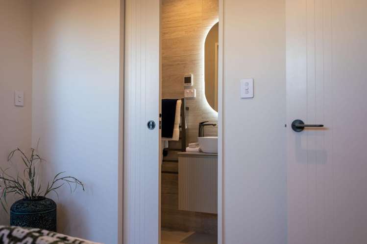 399 Lake Road Takapuna_9