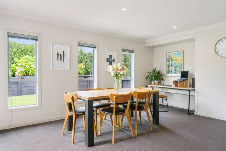 5 Condor Drive Pyes Pa_16