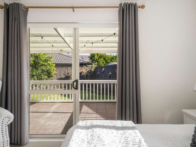 27 Teelin Place Flat Bush_10