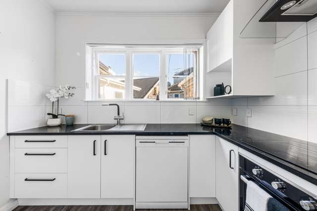 1/5 Lister Street Point Chevalier_1