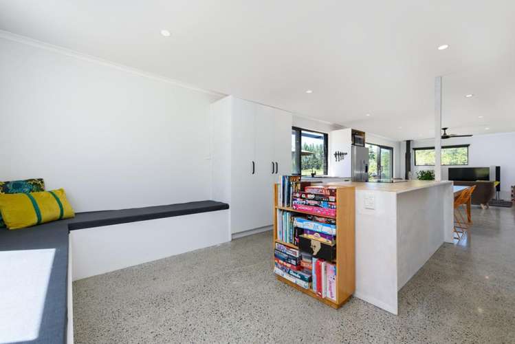 178 Plummers Point Road Whakamarama_5