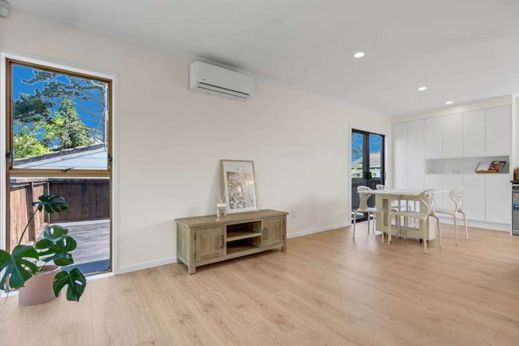 1/93 Archmillen Avenue Pakuranga Heights_1