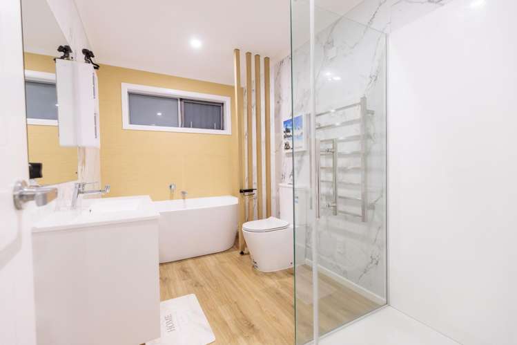 32 Melksham Drive Churton Park_14