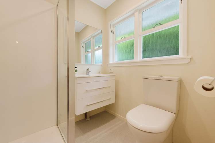 11a Spiers Street Karori_11