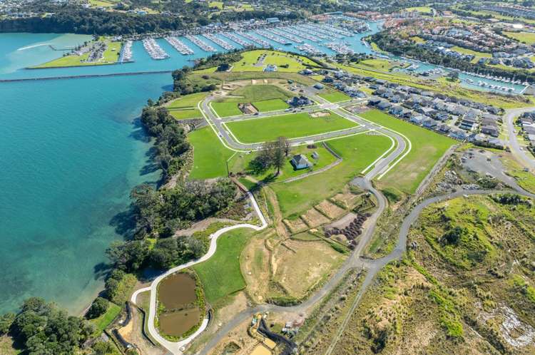 3 Daisy Burrell Drive Gulf Harbour_30