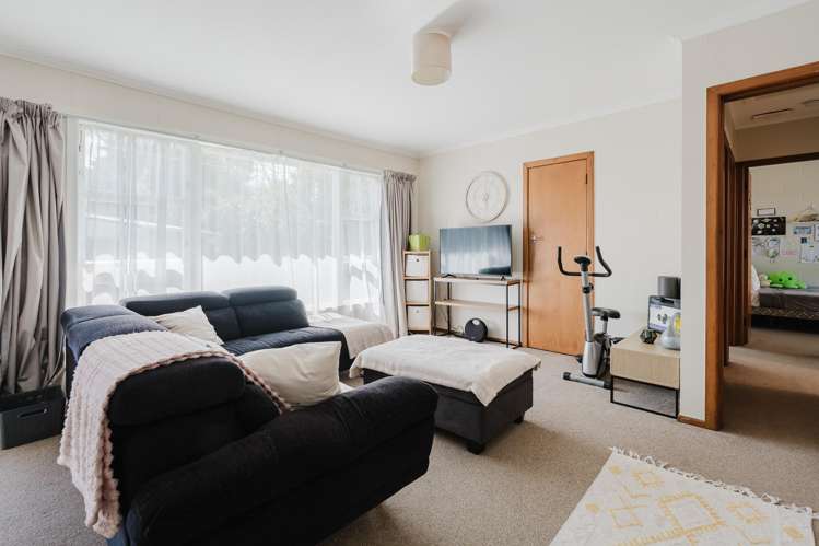 29A & 29B Anthony Crescent_5