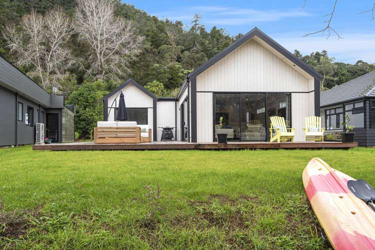 49c Vale Road Riverside_29