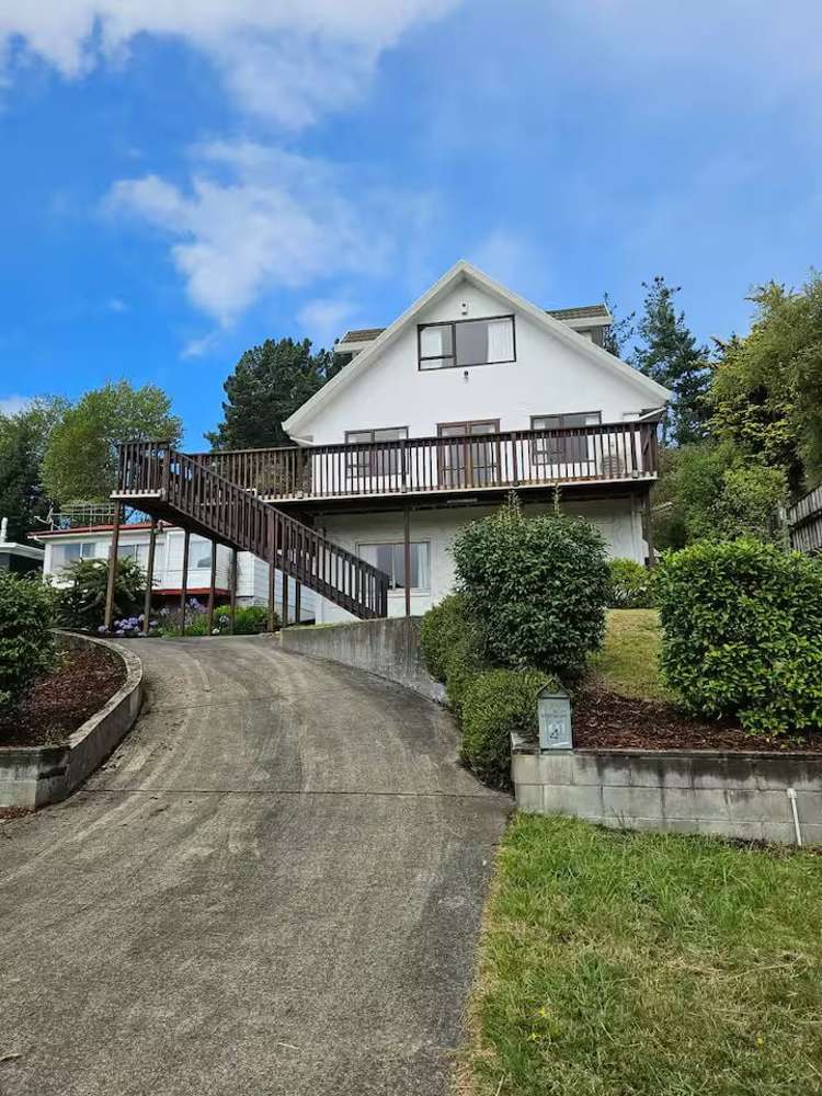 4 Gosling Grove Turangi_3