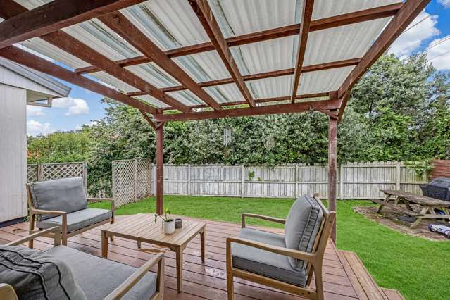 2/11 Leonard Road Mount Wellington_1