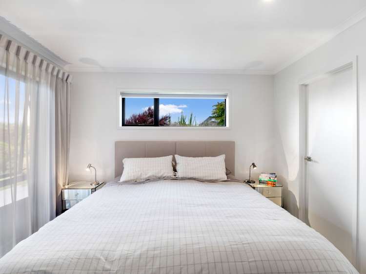 20 Magnolia Crescent Tawhero_15