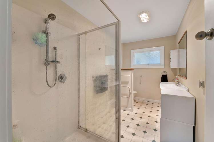 275 Henwood Road Paraite_11