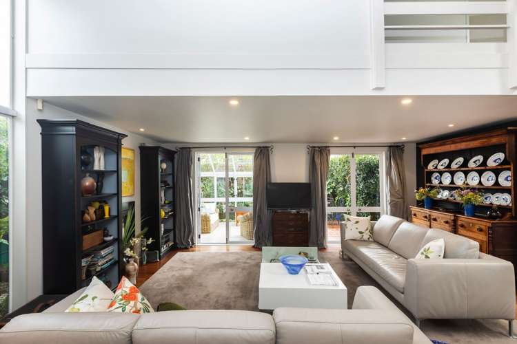 74 Office Road Merivale_5