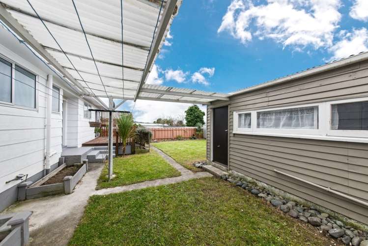 15 Kelman Road Kelston_22