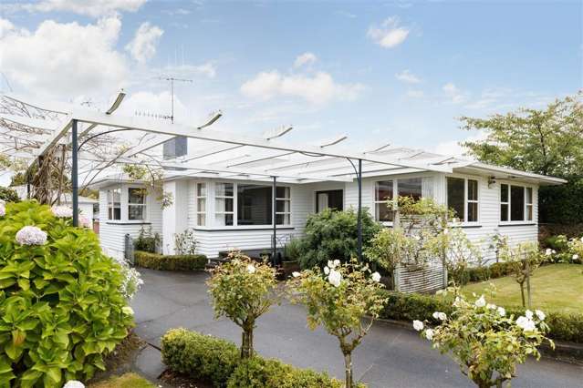 35 Kent Crescent Awapuni_1