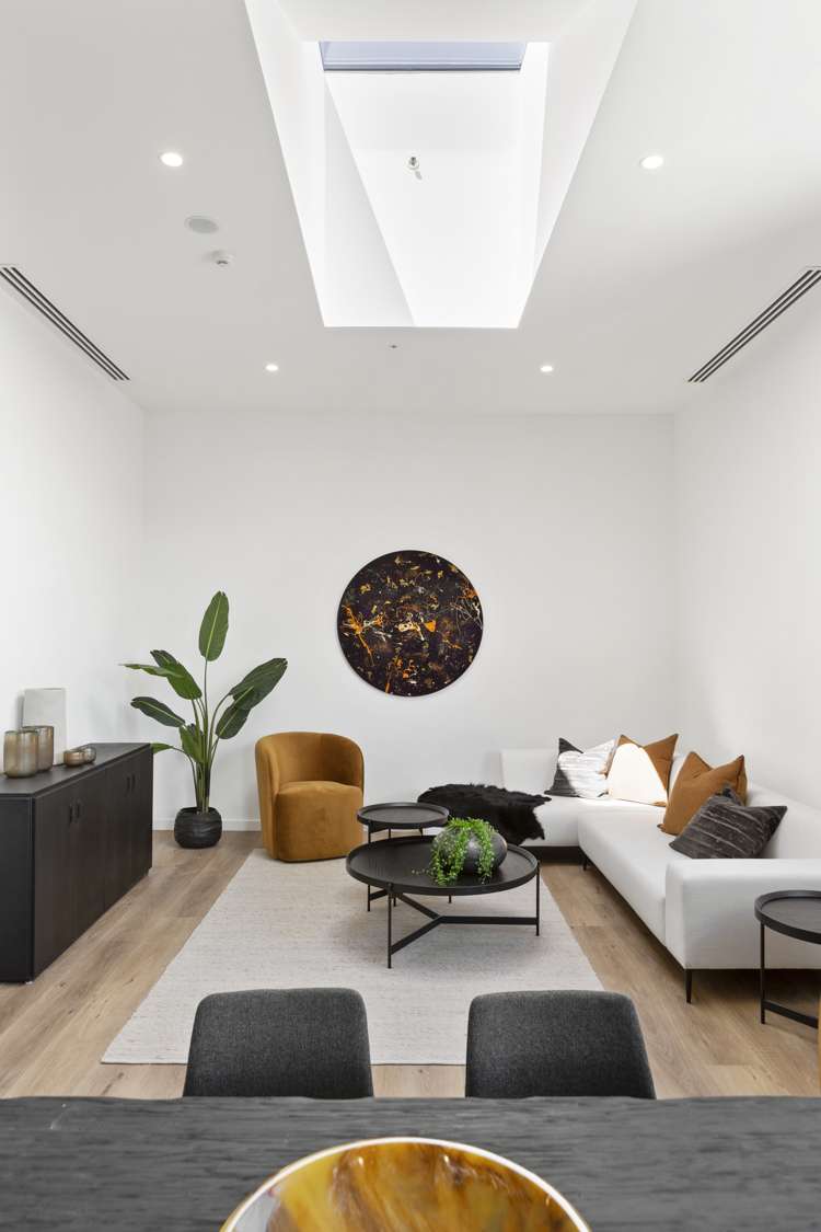 7/14 Tamariki Avenue Orewa_4