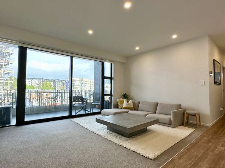 202/38B Fraser Avenue Northcote_1